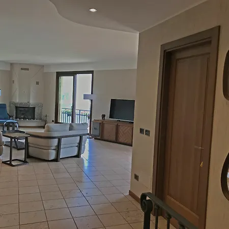 Bellagio Villa *